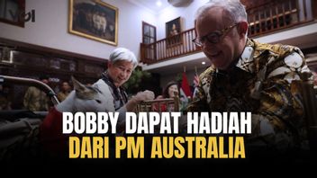 Presiden Prabowo Senyum, Bobby Dapat Hadiah dari PM Australia