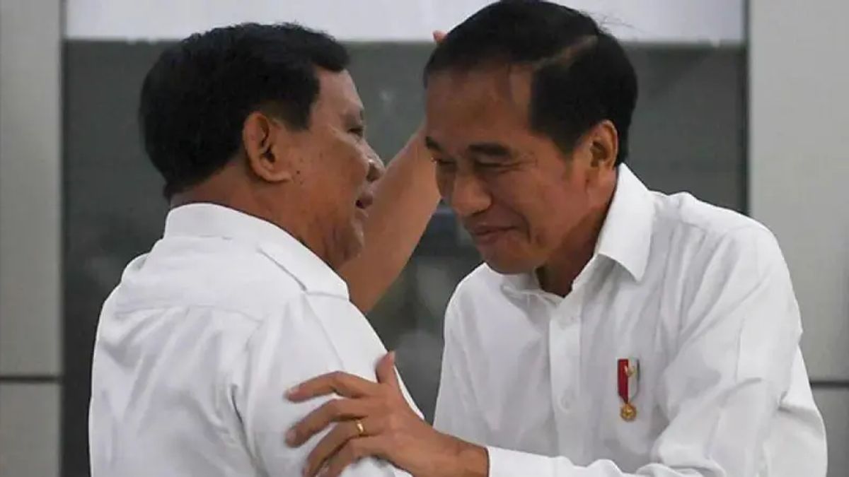 Prabowo Subianto和Jokowi的亲吻模因:言论自由和礼仪之间