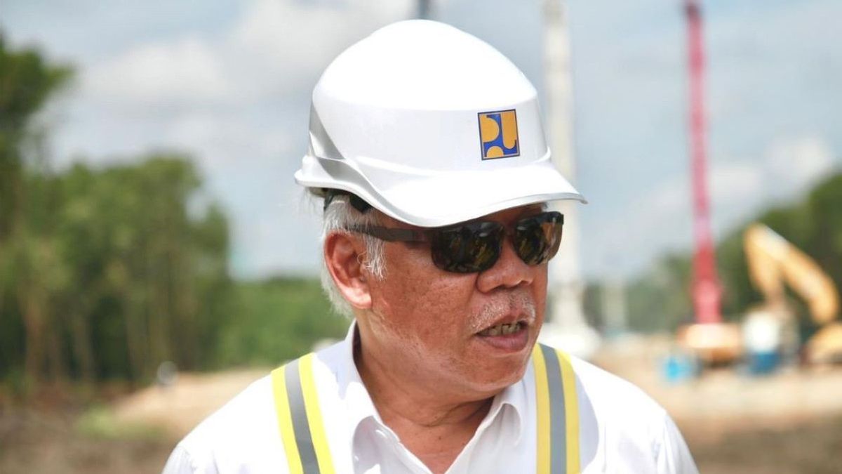PUPR部长Basuki Hadimuljono 今天(2019年5月15日)成为历史上的刺伤受害者