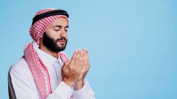 هدايا حول الأخلاق: إليك العربية واللاتينية والترجمة