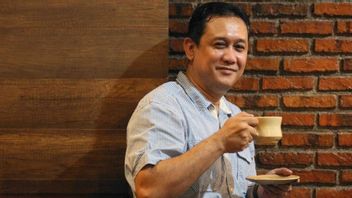 <i>Gak Nyangka!</i> Jokowi Ogah 3 Periode karena Mimpinya Tinggi, Denny Siregar: Ambisinya Jadi Sekjen PBB