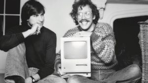 MacPaintとHyperCardの背後にある天才エンジニアのBill Atkinsonが74歳で亡くなりました。