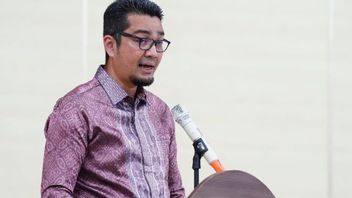 Disdikはアチェの学校に学生の卒業証書を差し控えないように頼む