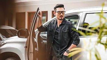 Gaya Hidup Cerdas Denny Sumargo, Dimulai dari Pemilihan Elektronik Rumah Tangga