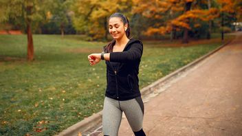 8 Types Of Sports To Maintain Heart Health, Starting From Walking To Weightlifting