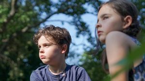 Mengenal Fakta Karakter Anak Bungsu, Stereotype Manja Tidak Selalu Benar