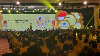 The Contestation Of The Origin Of Crowds In The Election Of Golkar Chairmen