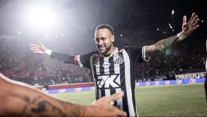 Tanda Tanya Karier Neymar: Bimbang di Santos dan Didepak Tim Nasional Brasil