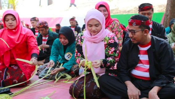Festival Ketupat Meriahkan Perayaan Lebaran di Sumenep
