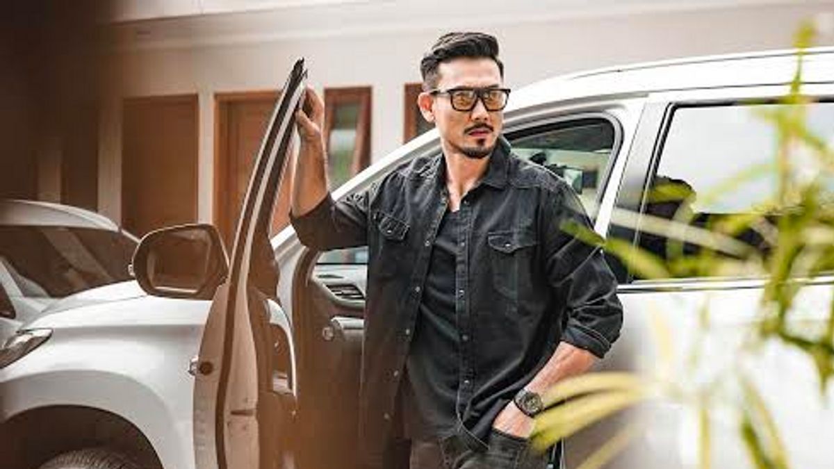 Gaya Hidup Cerdas Denny Sumargo, Dimulai dari Pemilihan Elektronik Rumah Tangga