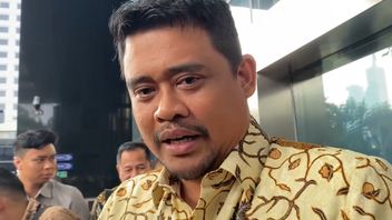 鲍比·纳苏蒂夫(Bobby Nasution)来到KPK,讨论如何清理北苏门答腊官僚机构