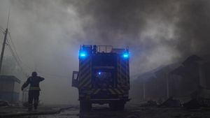 Trump Now Hesitates To Impose New Sanctions On Russia Because Of Ukrainian Bombarders